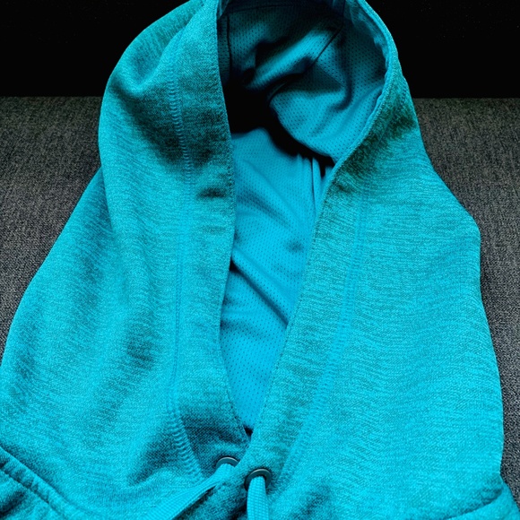 Adidas Climawarm Green Hoodie - Picture 2 of 6